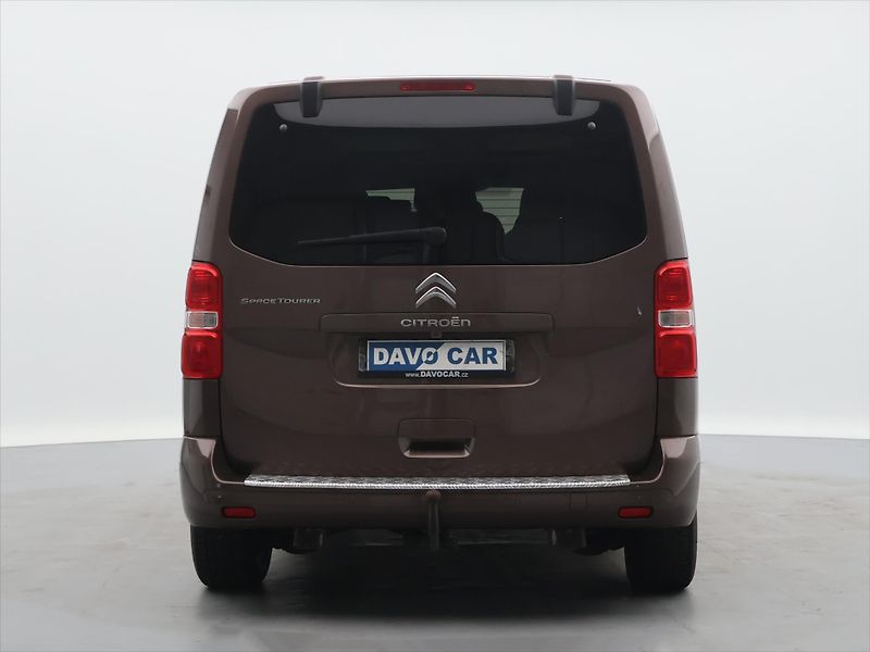 Citroën SpaceTourer 2,0 HDI 130kW Shine CZ DPH - fotka 6 z 38