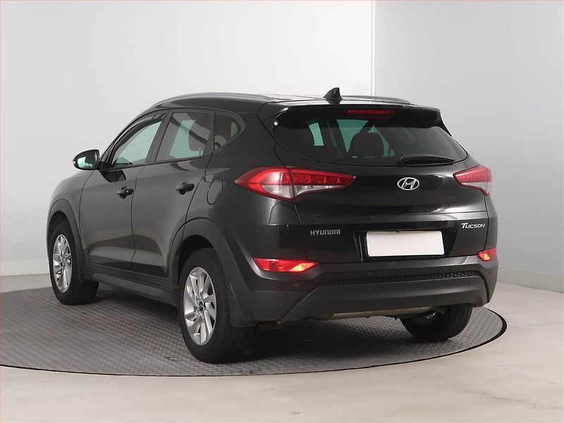 Hyundai Tucson (2016) 1.7 CRDi, ČR,1.maj, Navi - fotka 4 z 17
