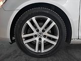 Volkswagen Golf (2010) 1.6 TDI, nová STK, zamluveno - náhled 13