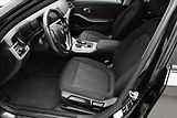 BMW Řada 3 2,0 320d 140 kW Steptronic Zár - náhled 13