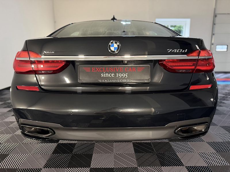 BMW Řada 7 BMW 740d xDrive M-Paket CZ - fotka 5 z 50