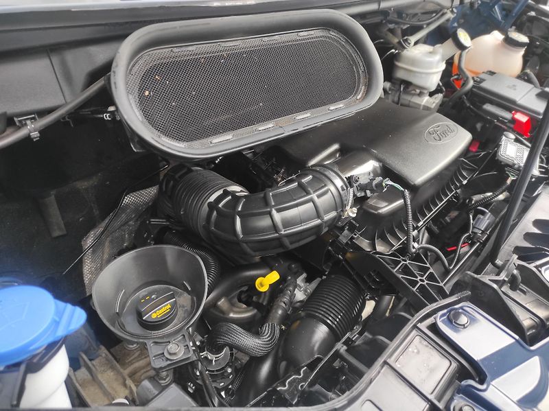 Ford Transit 2,0EcoBlue mHEV L2,9 míst, ČR - fotka 27 z 30