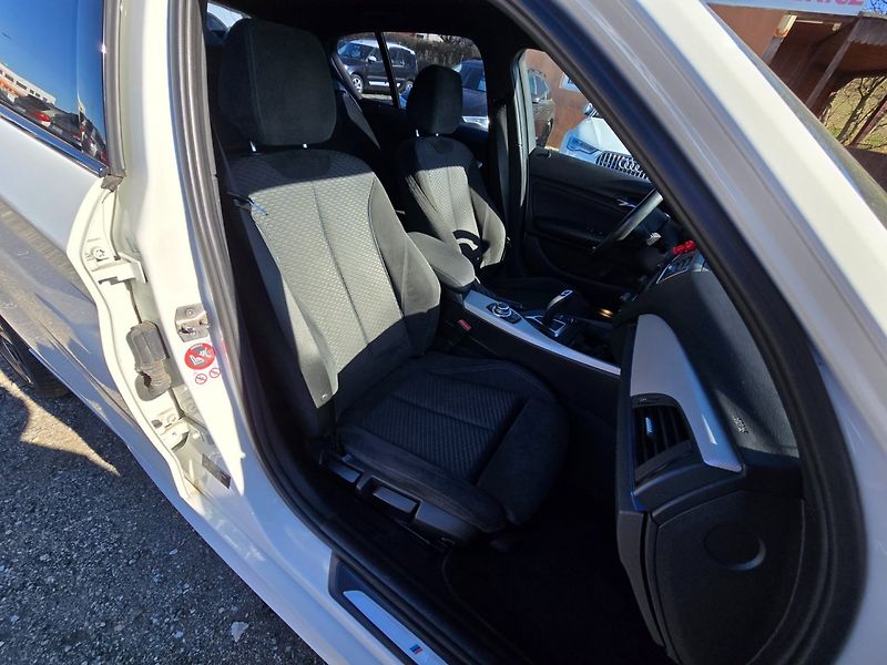 BMW Řada 1 (2016) 118D 110KW Mpacket - fotka 22 z 24