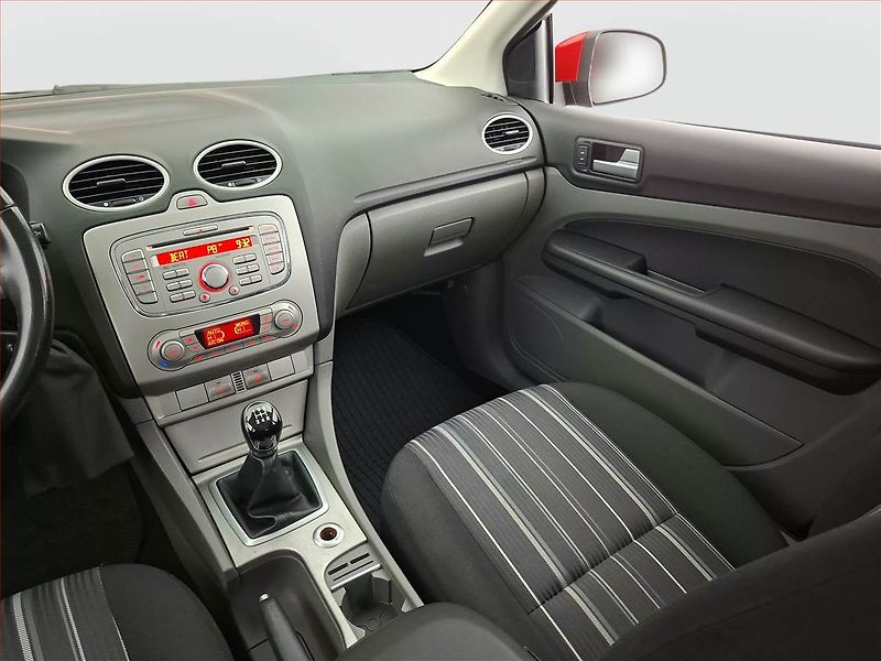 Ford Focus (2009) 1.6 16V, Serv.kniha, nová STK - fotka 8 z 16