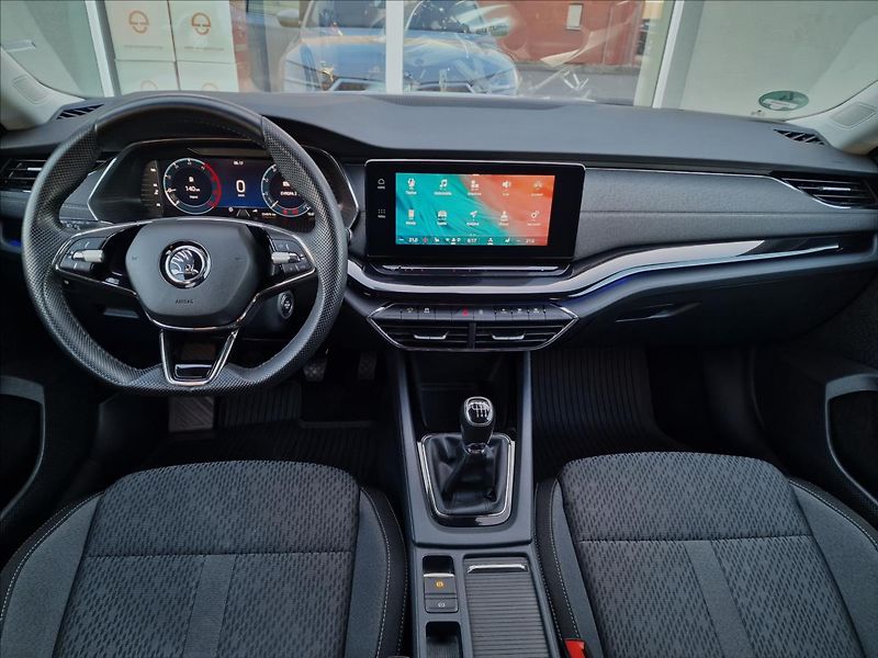 Škoda Octavia 2.0TDI Style, původ ČR,1.Maj. - fotka 24 z 50