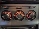 Citroën C3 (2013) 1.0i, ČR, AC, výhřev sed - náhled 13