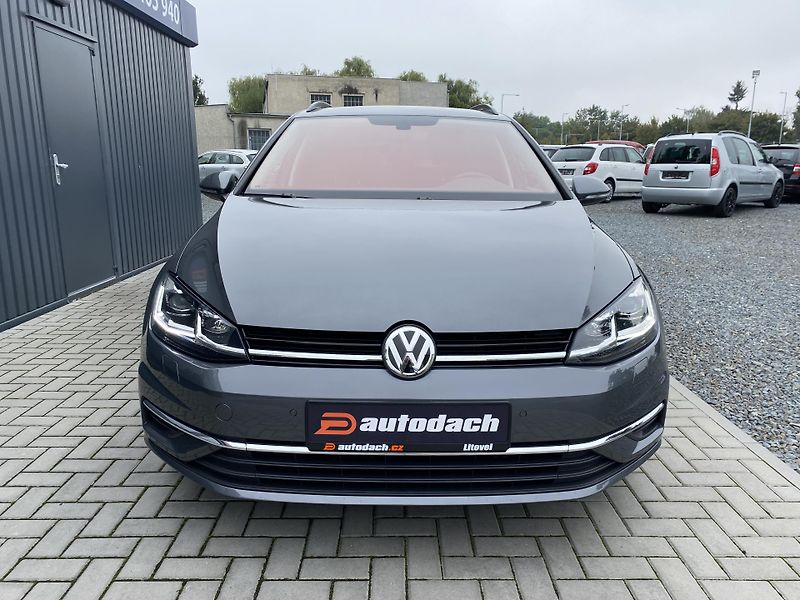 Volkswagen Golf 1.4 TSI 92kW-1xMAJ.-LED- ACC - fotka 7 z 44