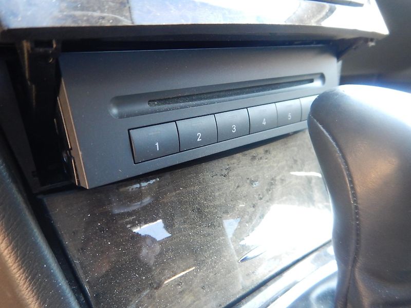 Mercedes-Benz Třídy E E 350 4MATIC, DIGIKLIMA - fotka 25 z 32
