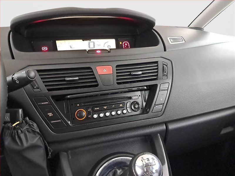 Citroën C4 Picasso (2012) 1.6 VTi, 7 míst, Tempomat - fotka 12 z 20