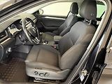 Škoda Superb Combi 1.6 TDI STYLE 88 kW M6F - náhled 9