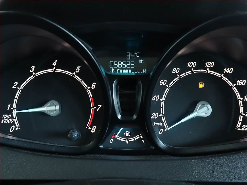 Ford Fiesta (2013) 1.25 16V, Serv.kniha - fotka 11 z 14
