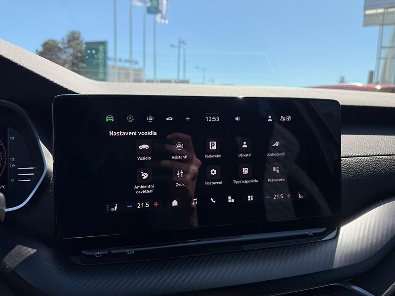 Škoda Octavia Sportline 2.0 TDI 110kw DSG Co - fotka 12 z 26
