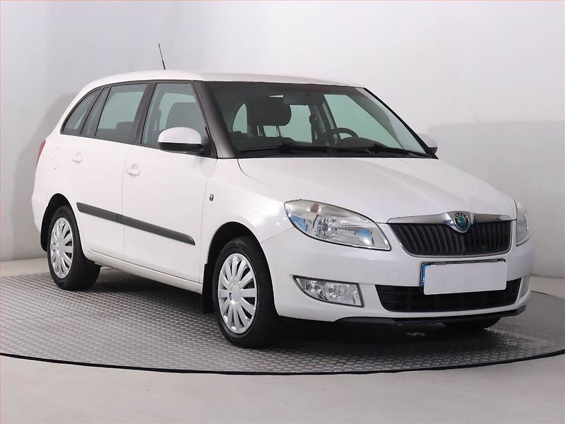 Škoda Fabia (2012) 1.2 12V, Serv.kniha - fotografie inzerátu