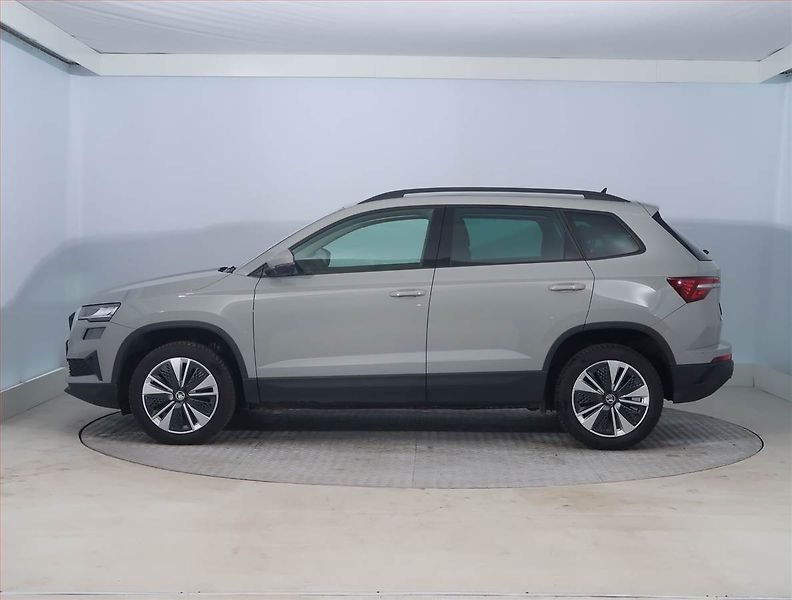 Škoda Karoq (2022) Ambition 2.0 TDI - fotka 3 z 22