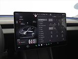 Tesla Model 3 (2023) Standard Range 60kWh, SoH 98% - náhled 17