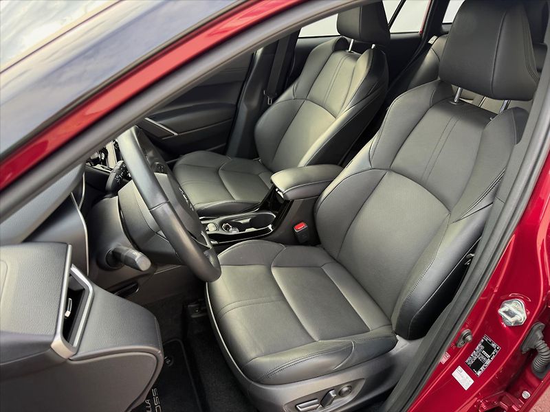 Toyota Corolla Cross 2,0 Executive, 4x4 - fotka 9 z 22