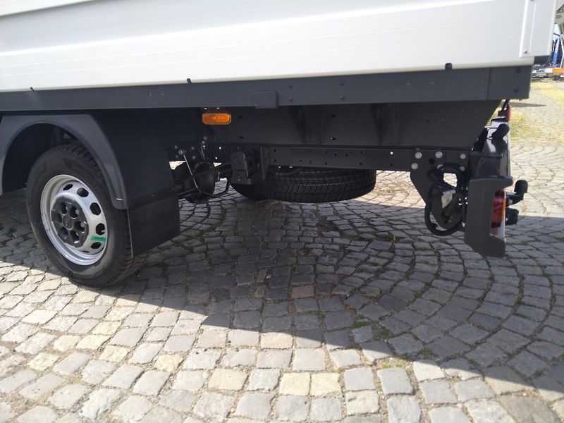 Iveco Daily 35S160  3,0L 4,2m - fotka 4 z 8