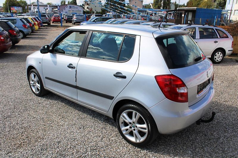 Škoda Fabia (2010) REZERVACE - fotka 6 z 15