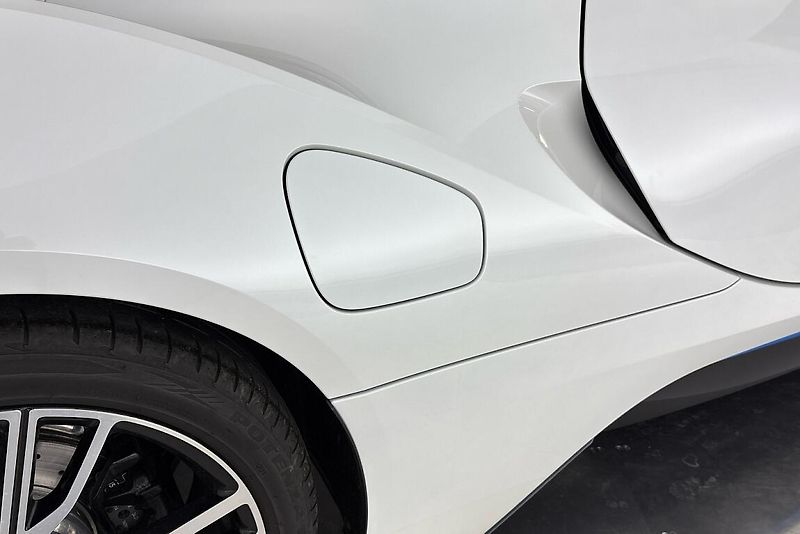 BMW i8 Coupé - fotka 27 z 34