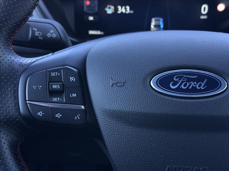Ford Kuga 1,5 EcoBoost 137 kW ST-Line - fotka 20 z 29