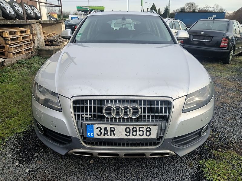 Audi A4 2.0 TDI ALLROAD 4x4 Panorama - fotka 8 z 22