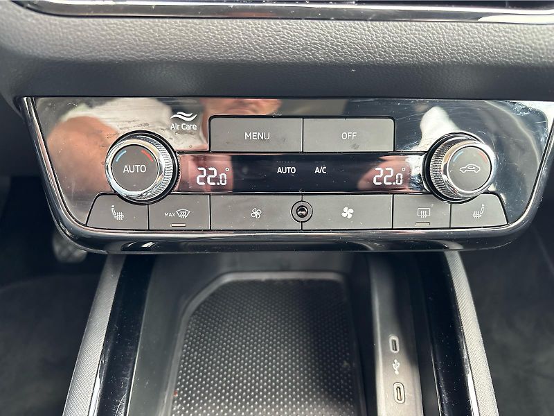 Škoda Kamiq 1.0TSi 85kW SELECTION - fotka 21 z 30