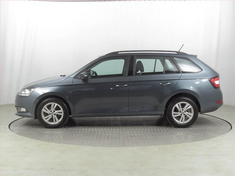 Škoda Fabia (2019) 1.0 TSI, Tempomat - fotka 3 z 19