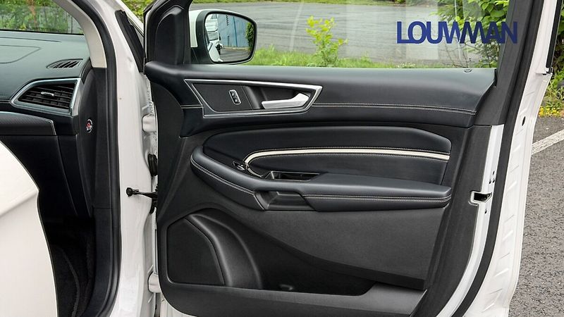 Ford Edge Vignale 2.0 TDCi AWD - fotka 22 z 30