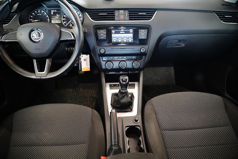 Škoda Octavia - fotka 7 z 7