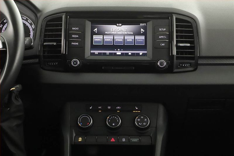 Škoda Karoq (2020) 1.6 TDI, Tempomat - fotka 9 z 12