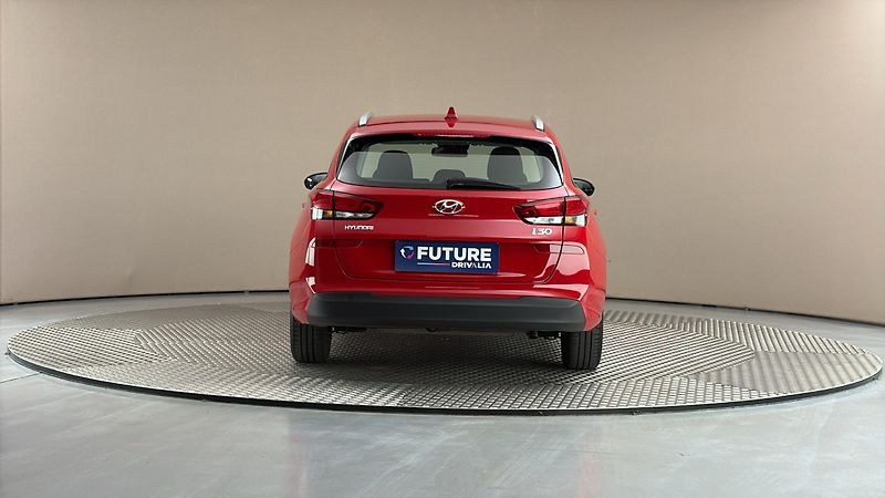 Hyundai i30 1.0 T-GDI Start Plus Kombi - fotka 5 z 26