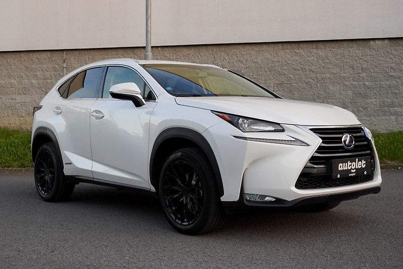 Lexus NX 300h 300H 2.5 HYBRID AWD PREMIUM - fotka 4 z 24