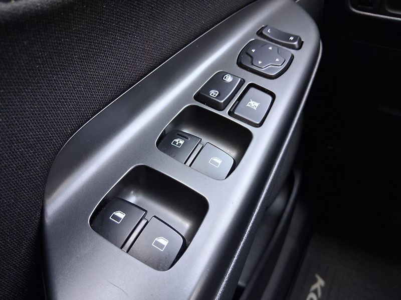 Hyundai Kona STYLE 1.0 T-GDi 88 kW - fotka 18 z 20