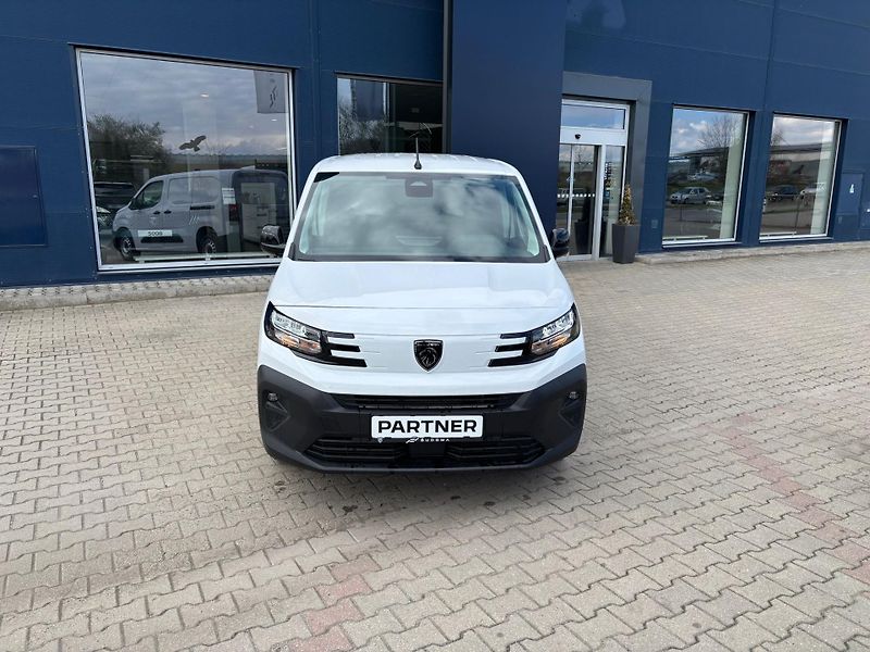 Peugeot Partner (2026) Furgon L2 1.5 BlueHDi 130 EAT8 - fotka 2 z 18