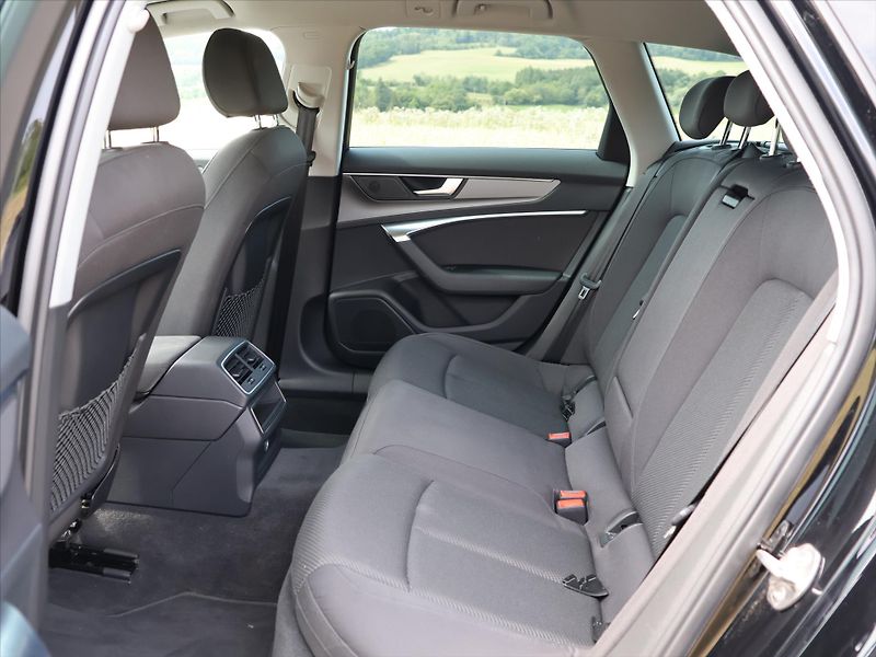Audi A6 2.0 40TDI 150kW Aut. Sport - fotka 15 z 39
