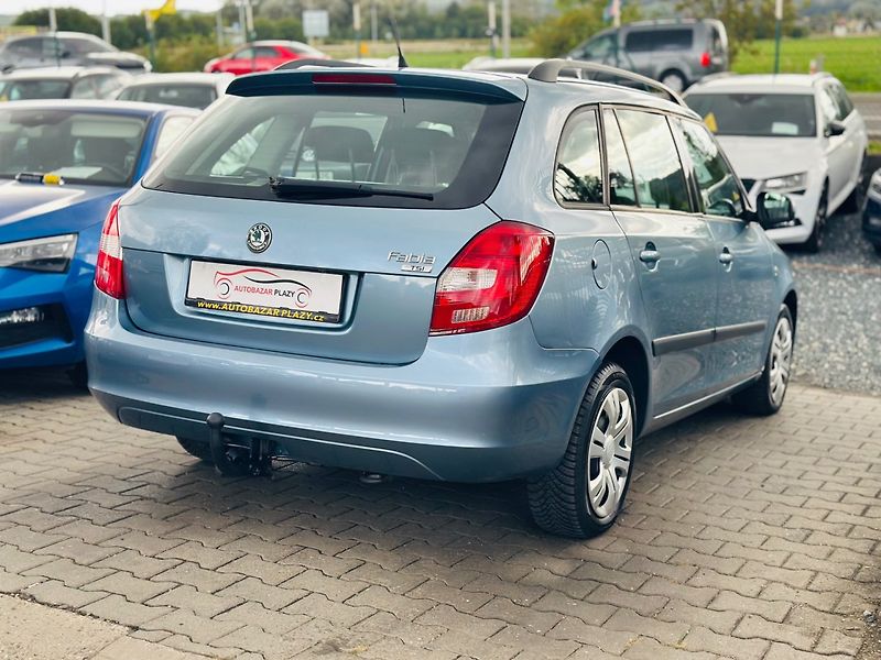 Škoda Fabia (2010) 1.2TSi 73500KM - fotka 6 z 14