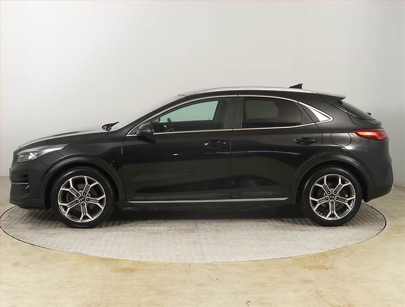 Kia XCeed (2019) TOP 1.4 T-GDI, Automat - fotka 3 z 26