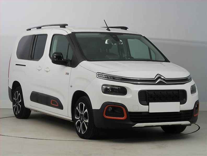 Citroën Berlingo (2020) Maxi Feel 1.5 BlueHDi, 5Míst - fotografie inzerátu