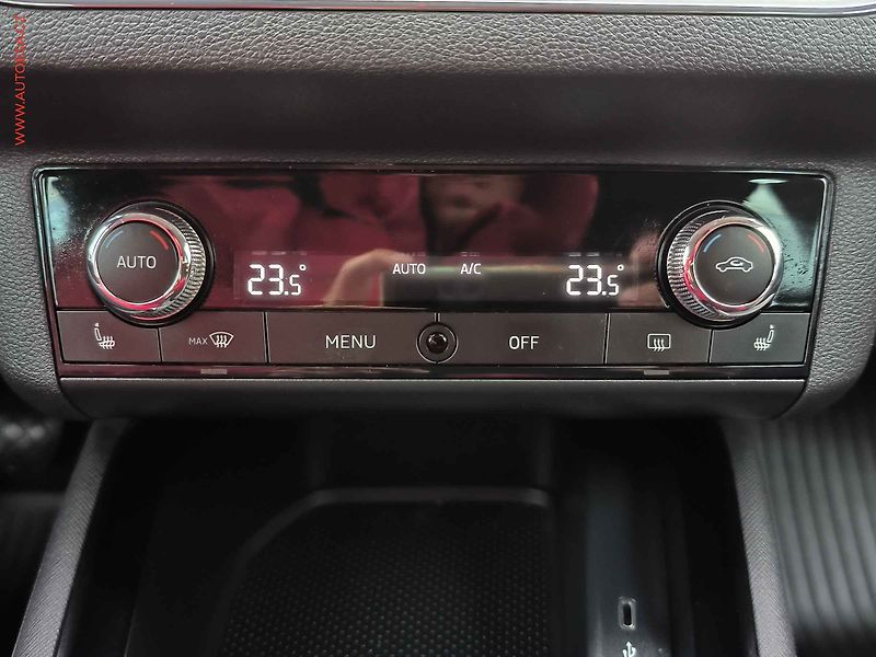 Škoda Scala (2021) 1.0TSI, ČR, Style - fotka 17 z 24