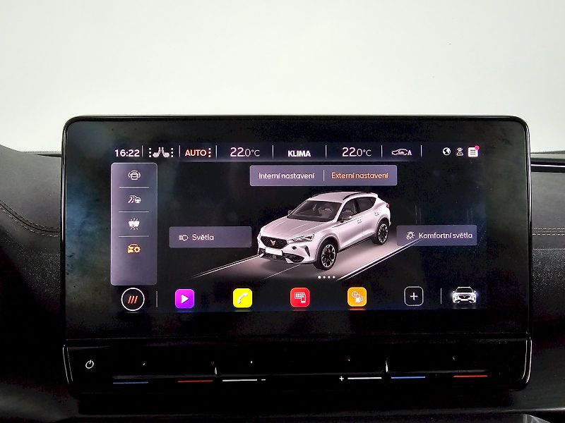 Cupra Formentor (2022) 1.5 TSI 150K DSG - fotka 17 z 29