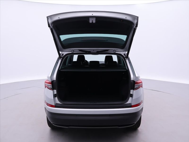 Škoda Kodiaq 2,0 TDI 4x4 Style+ Virtual DPH - fotka 9 z 34