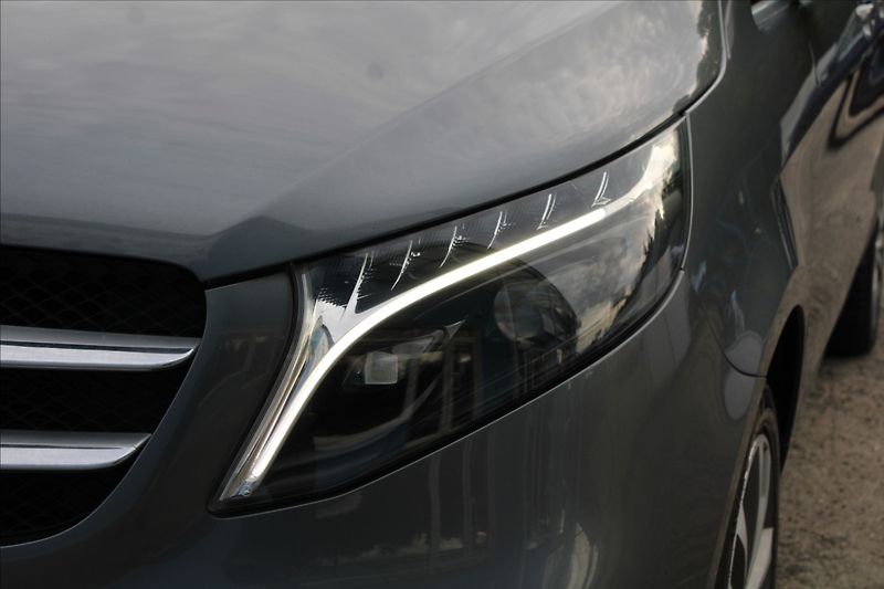 Mercedes-Benz Třídy V 2,0 250d  AVANTGARDE, 4MATIC - fotka 35 z 38