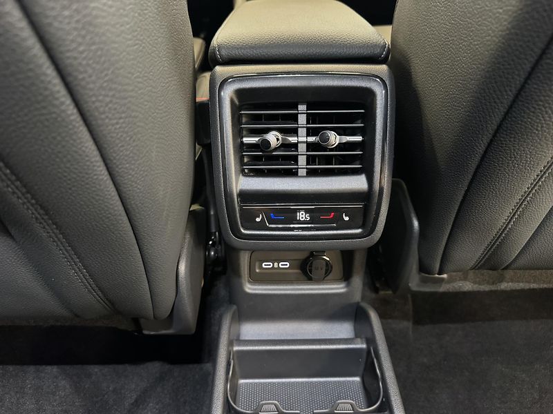 Škoda Kodiaq (2025) 1,5TSi DSG MHEW CANTON TAŽNÉ - fotka 16 z 47