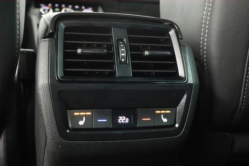 Škoda Kodiaq (2023) 2.0 TSI - fotka 11 z 20