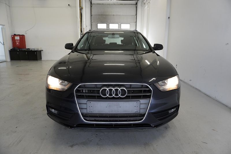 Audi A4 1.8TFSi-125 kW NOVÝ TYP MOTORU - fotka 14 z 20