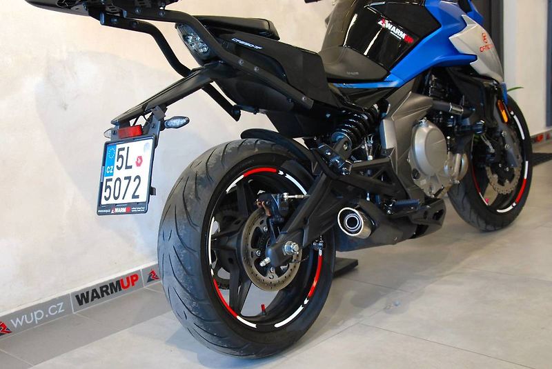 CFMOTO 650 NK (2022) 650NK - hezký stav, původ ČR - fotka 5 z 20