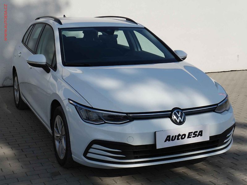 Volkswagen Golf (2023) 2.0 TDi, 1.maj,ČR, Life - fotografie inzerátu