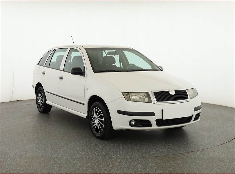 Škoda Fabia (2005) 1.4 16V, po STK, Tažné - fotografie inzerátu