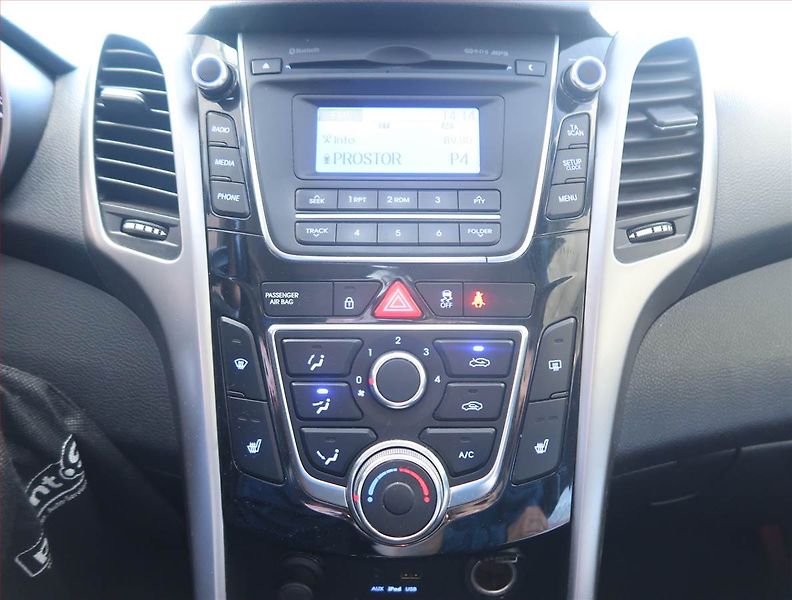 Hyundai i30 (2014) 1.4 CVVT, LPG, Eko.zaplacen - fotka 12 z 15