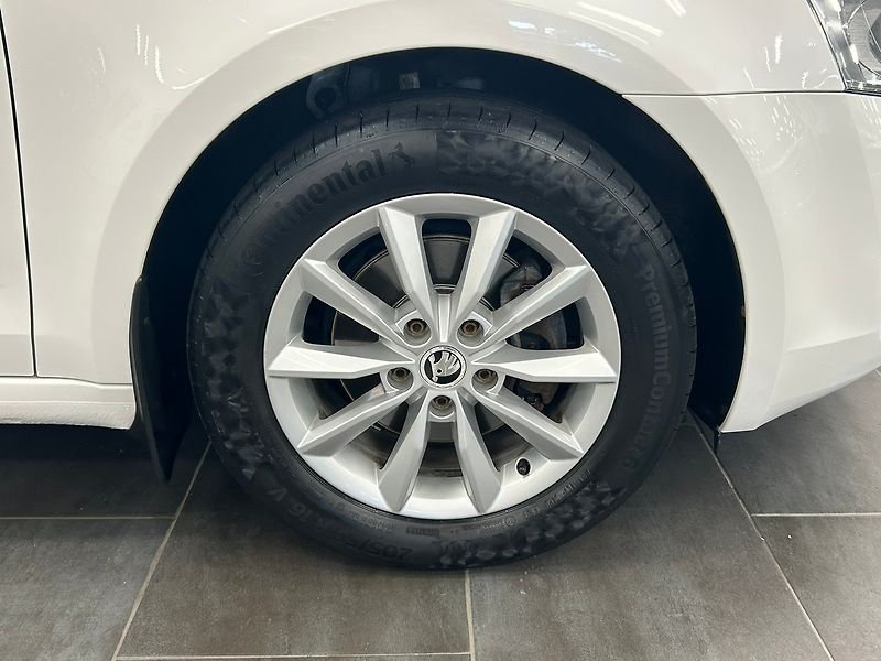 Škoda Octavia (2018) 1.4 G-Tec Ambition 2018 | Záru - fotka 10 z 71